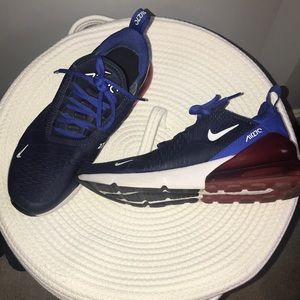 EUC Nike Airmax 270 RED WHITE AND BLUE sz 10 Women